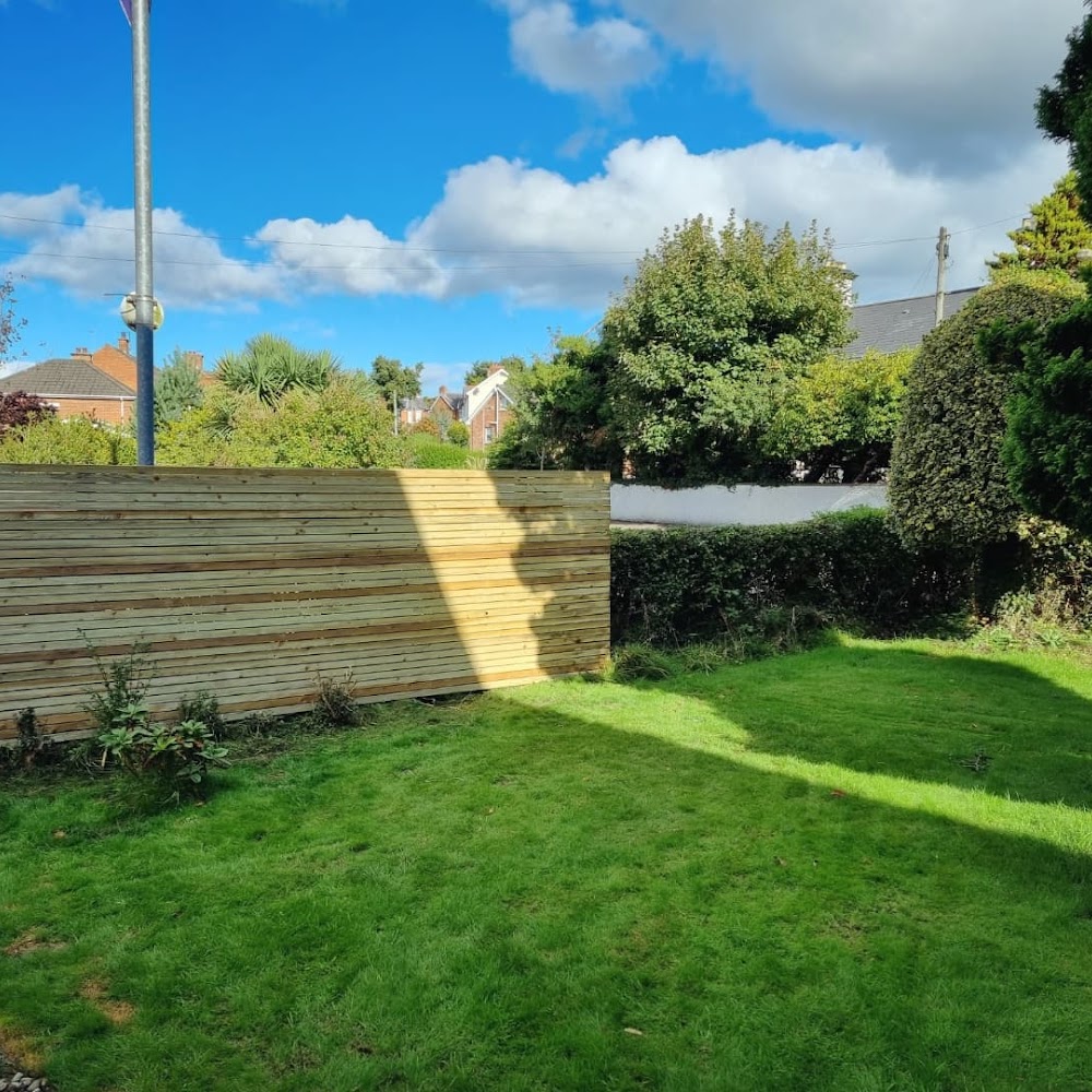DE Landscapes LTD