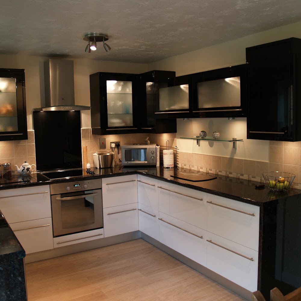 Handcraft Kitchens Bedrooms & Bathrooms