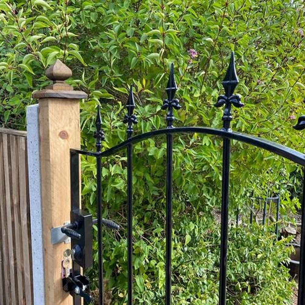 Healy Fencing and Landscaping