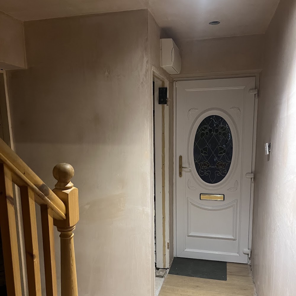 Splat Plastering