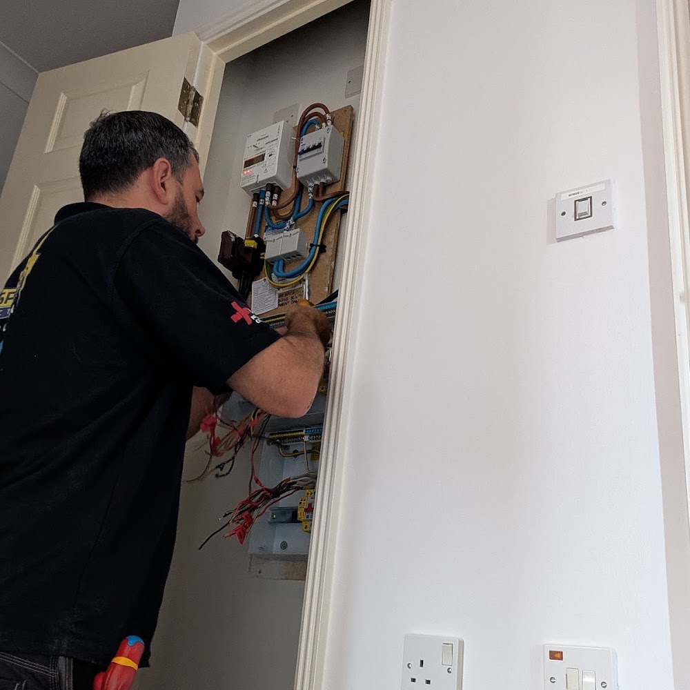 2 Sparks Electrical Dorset