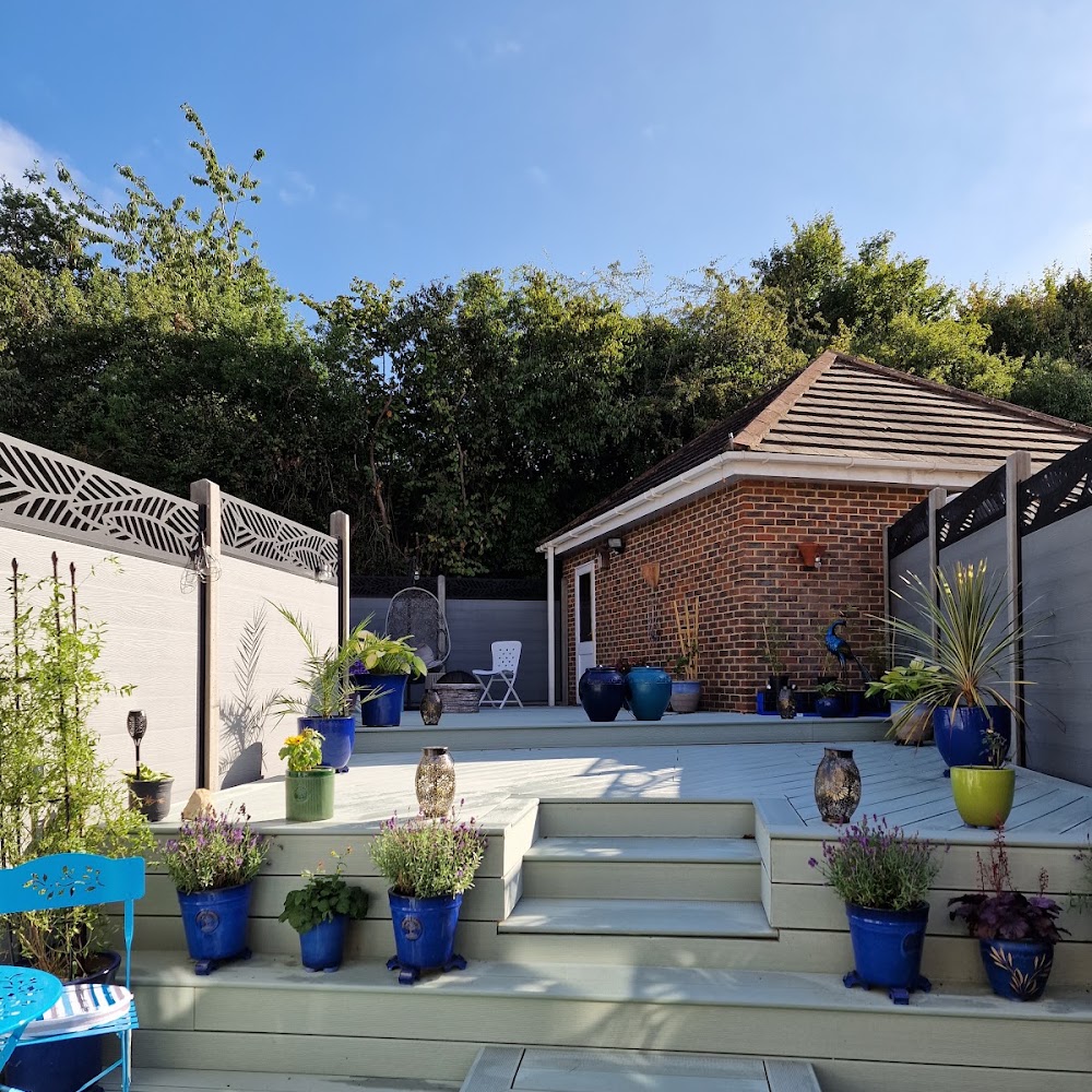 JPW Fencing and Decking
