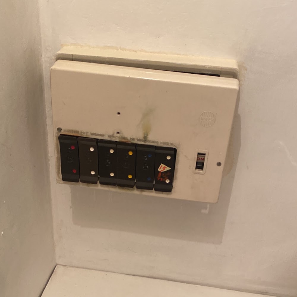 Kavin Electrical Services Bristol
