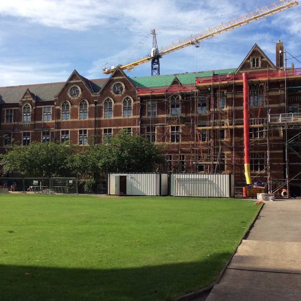 MT Roofing & Scaffolding Ltd