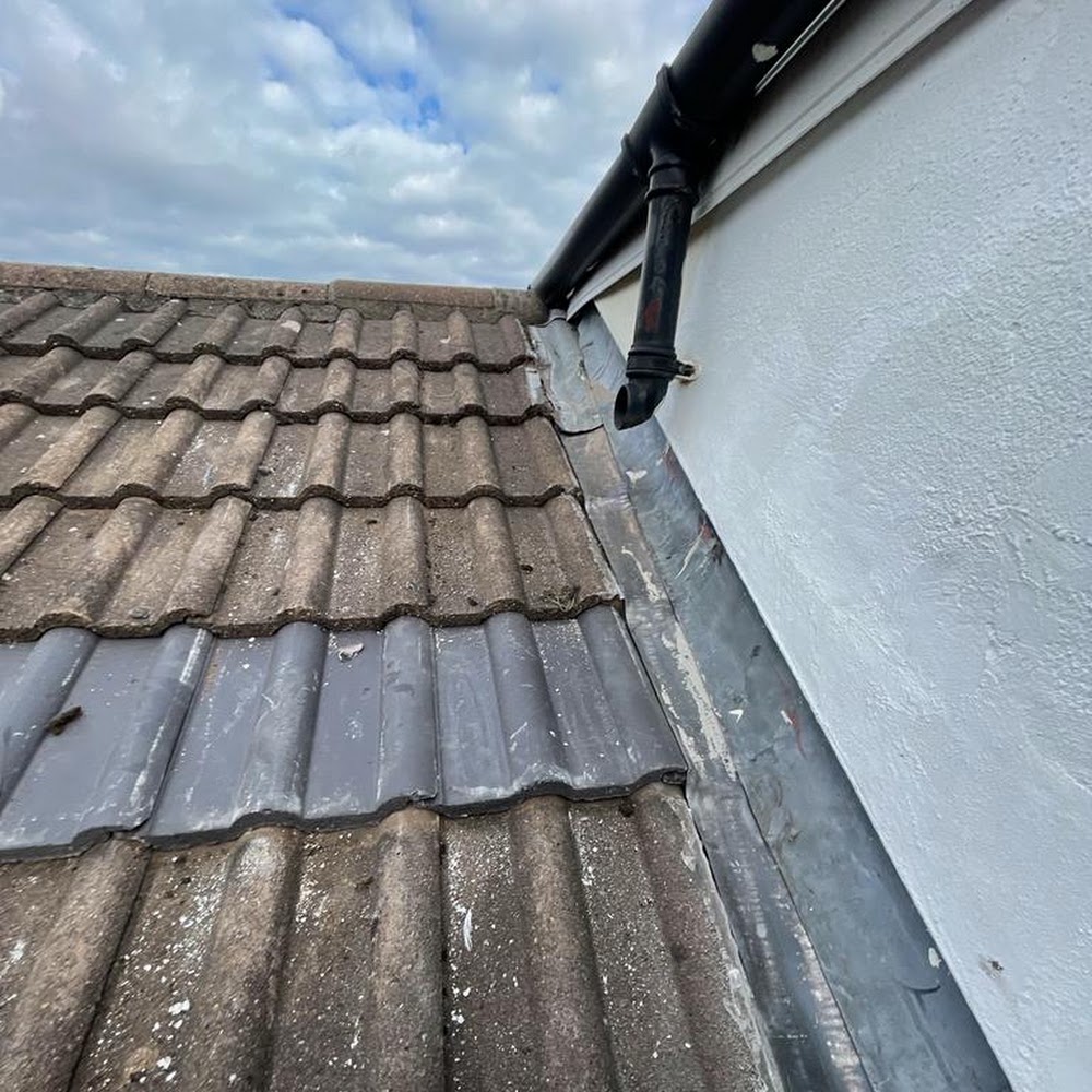 1st Call Roofing Repairs