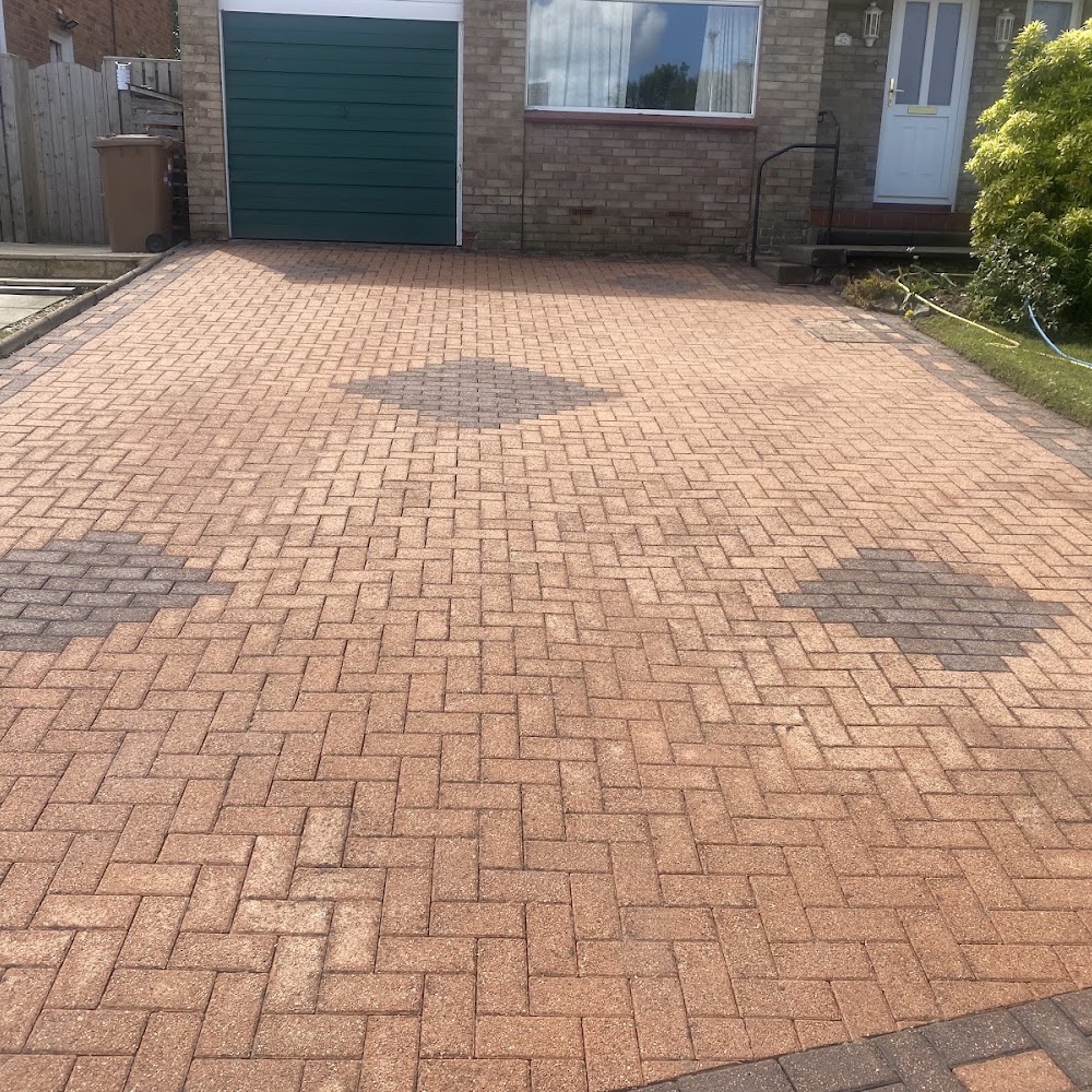 Driveway cleaning Edinburgh