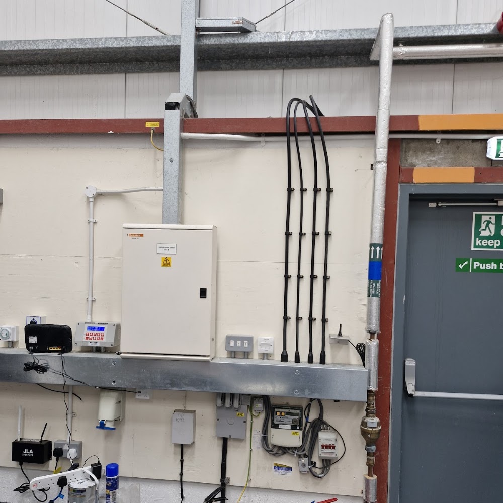 McQueen electrics Electrician Edinburgh Emergency Availability