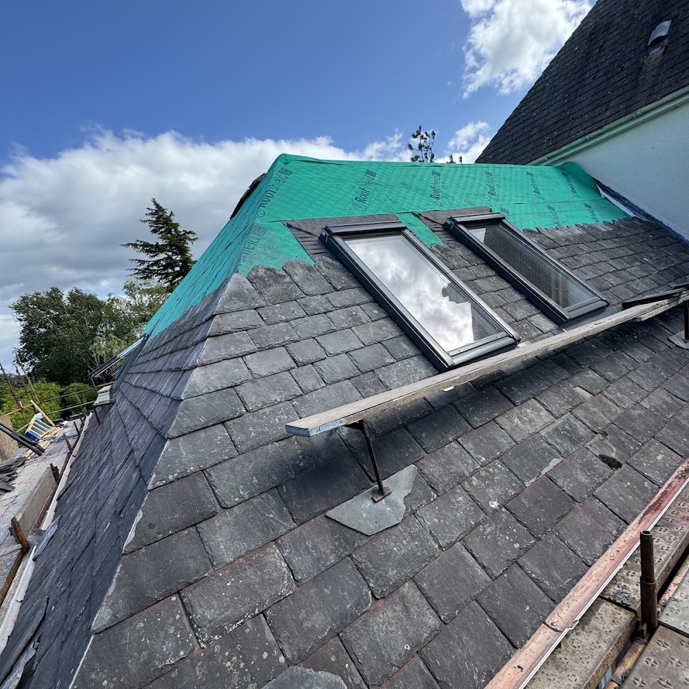 Edinburgh's First Response Roofing Ltd