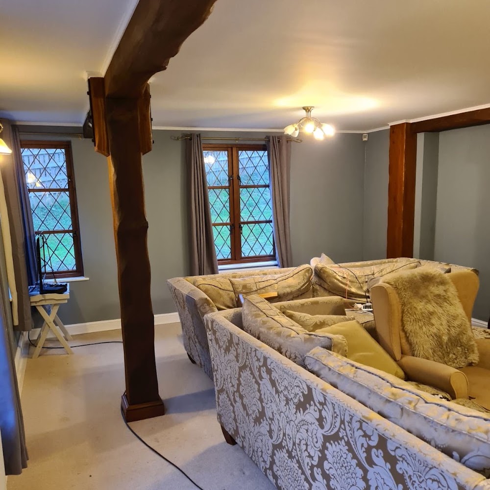 LM Decorators Exeter