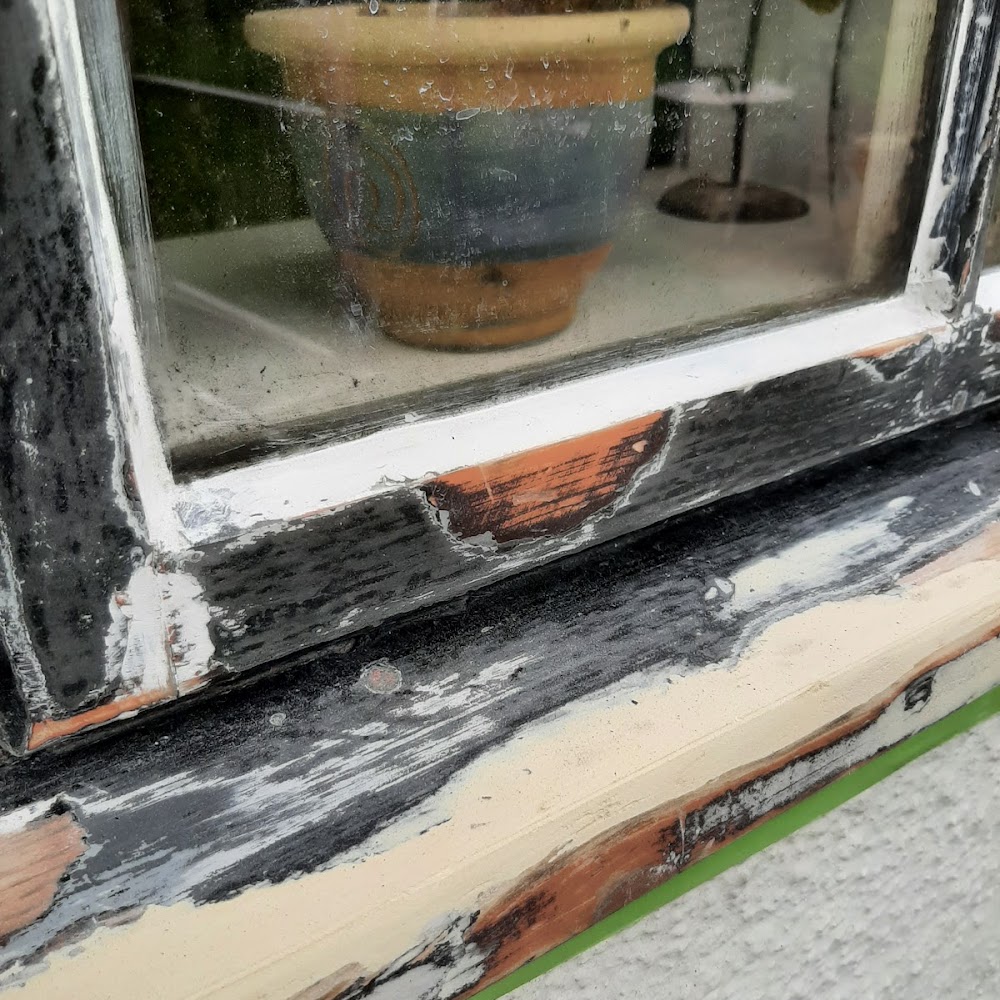 Kiwi Maintenance - Painter & Decorator and house Maintenance