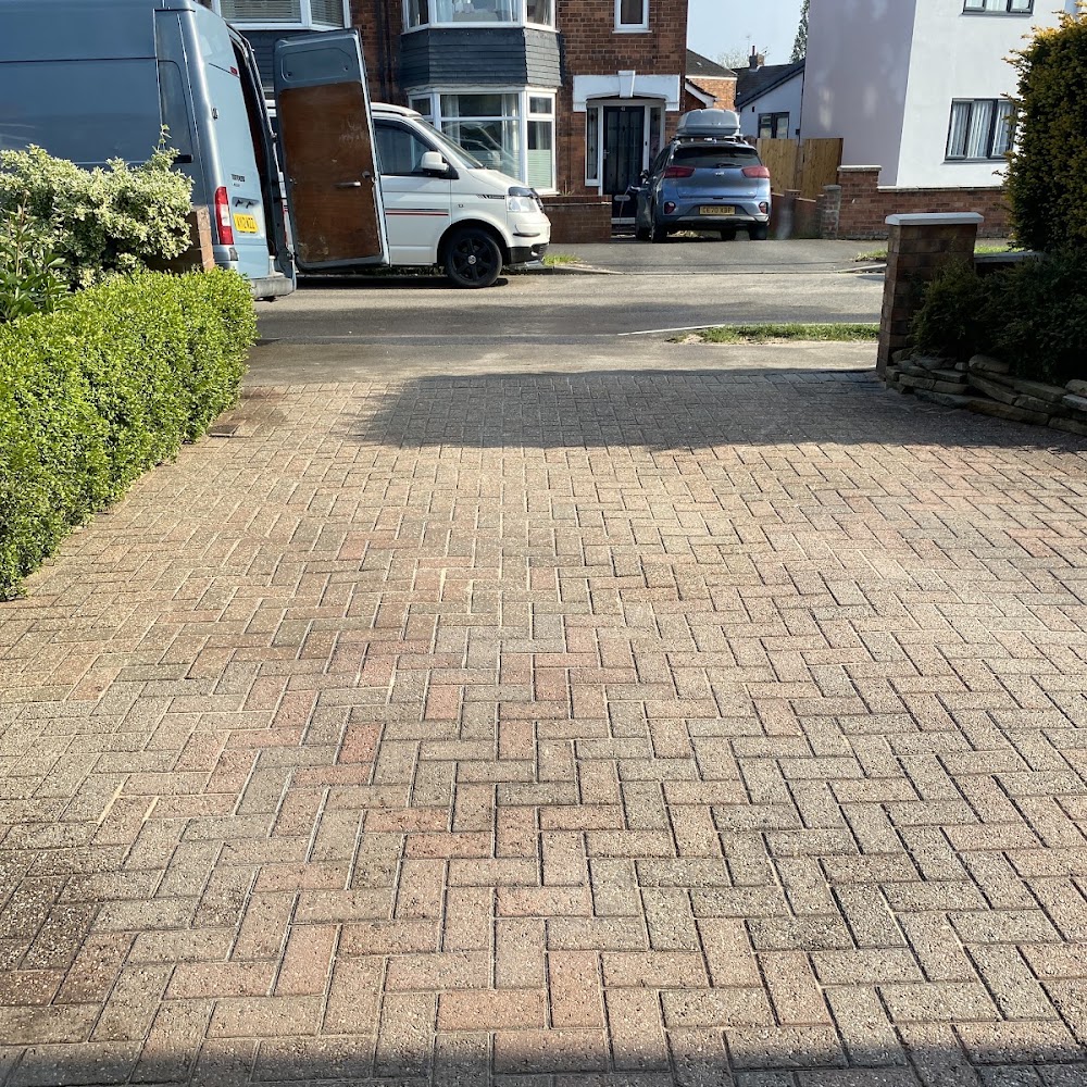 Dirty Driveways Hull