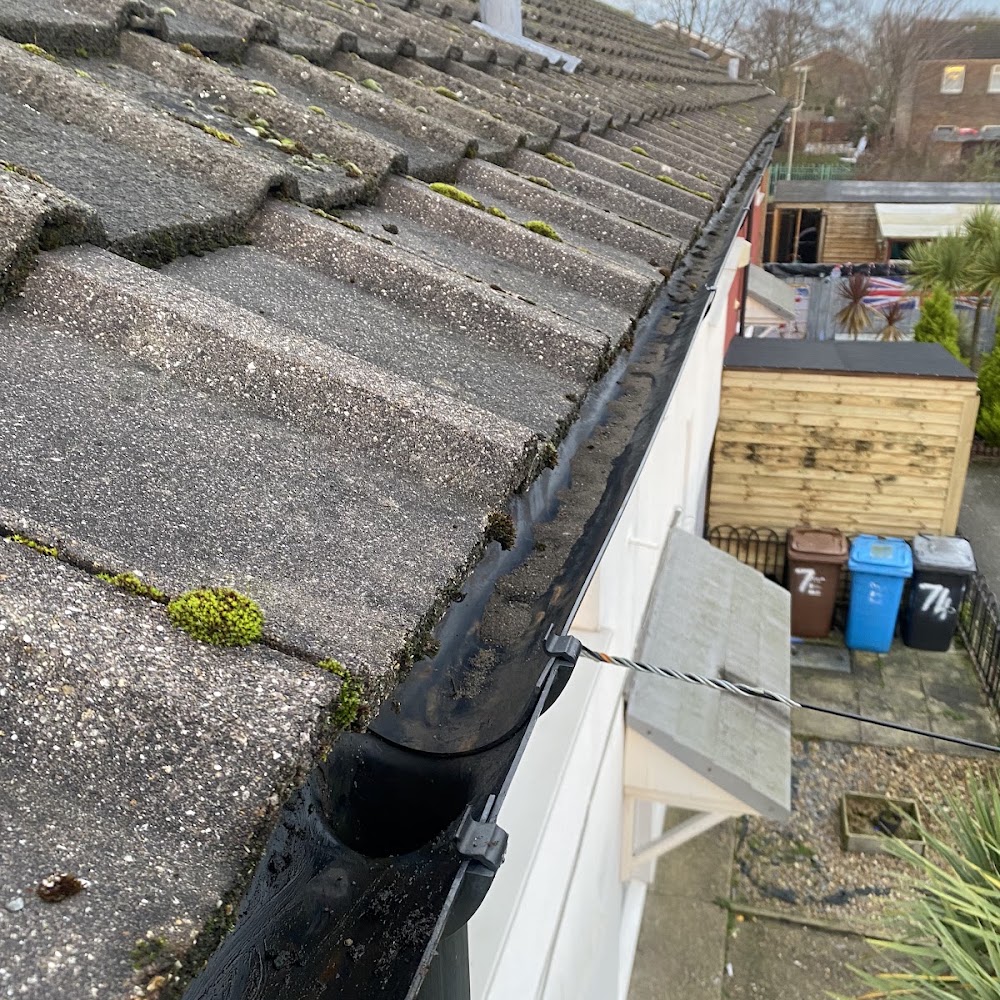 Gutters Cleared Hull
