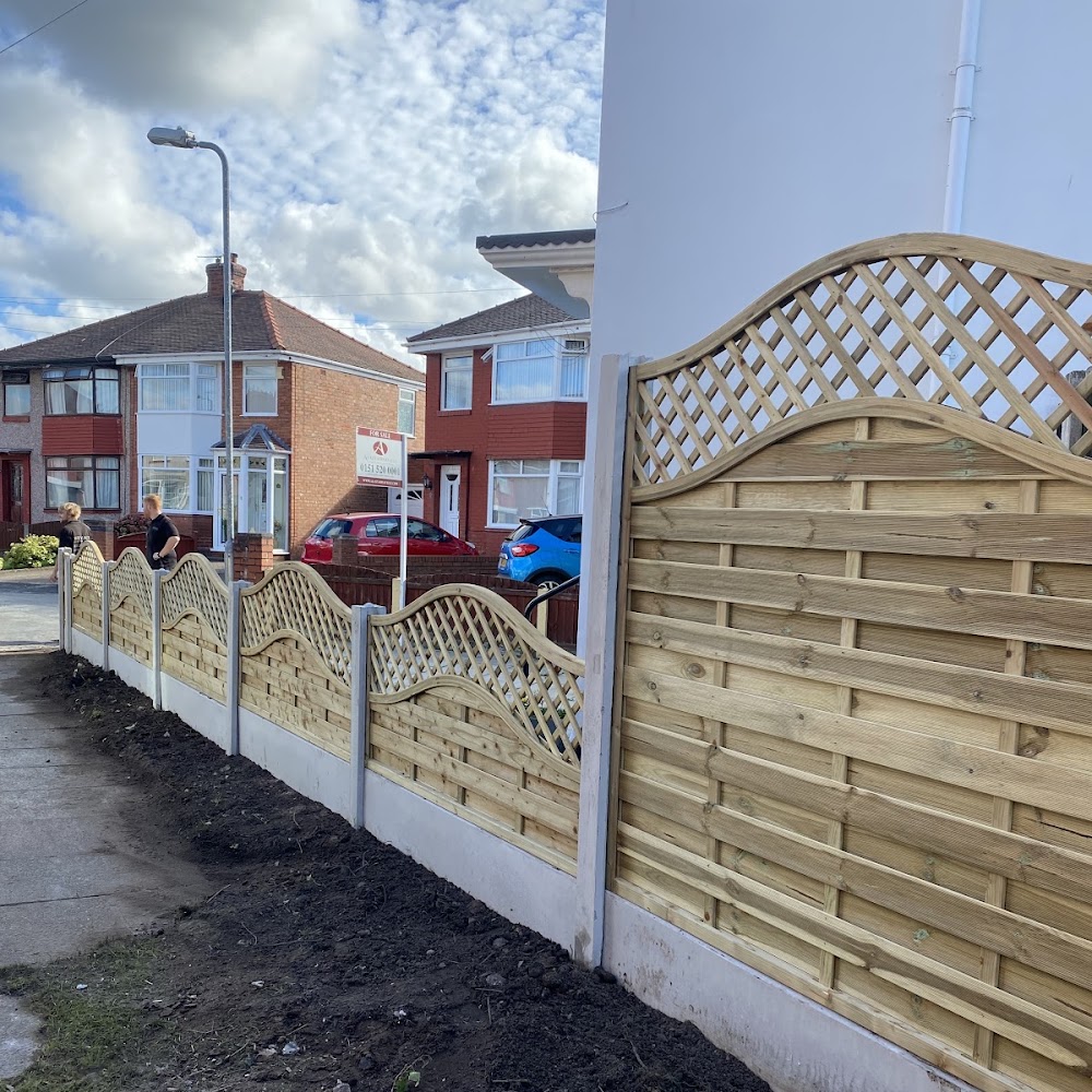 Liverpool fencing&decking