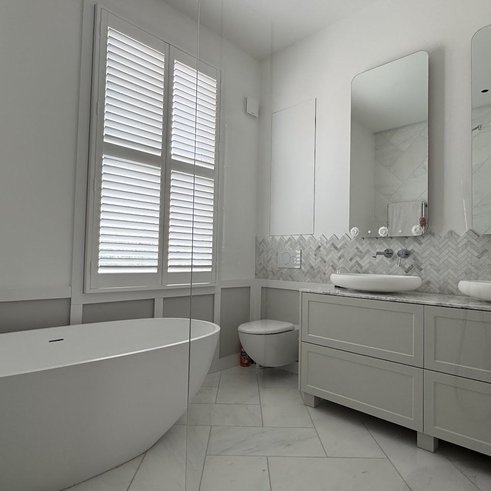 Luxury construction group