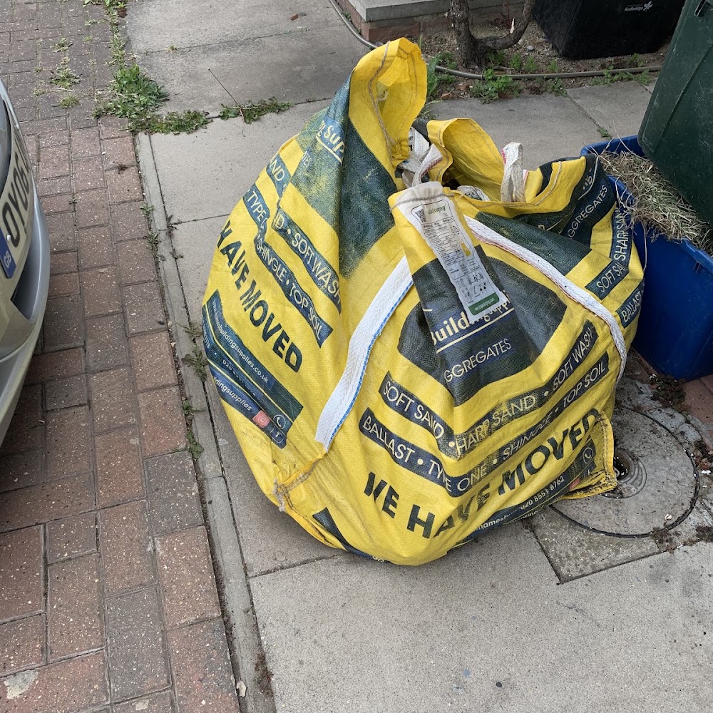 Mr B's waste removal & recycling management