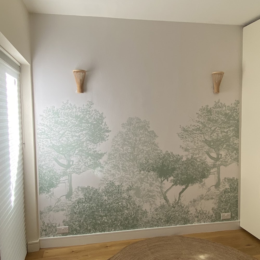 Phantom - London Painters and Decorators