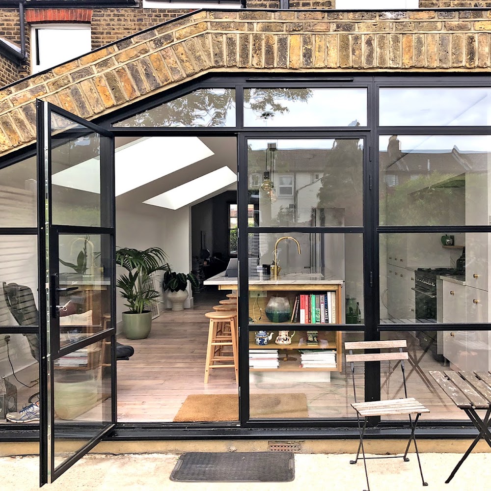 Live-in Design Architectural