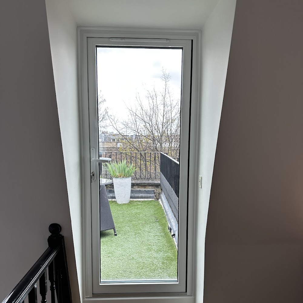 Perfect Crystal Windows Ltd