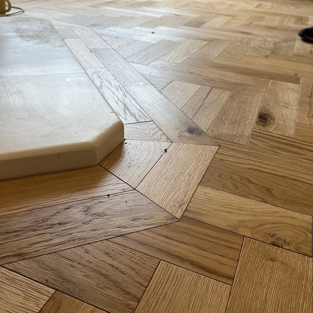 Roi Flooring