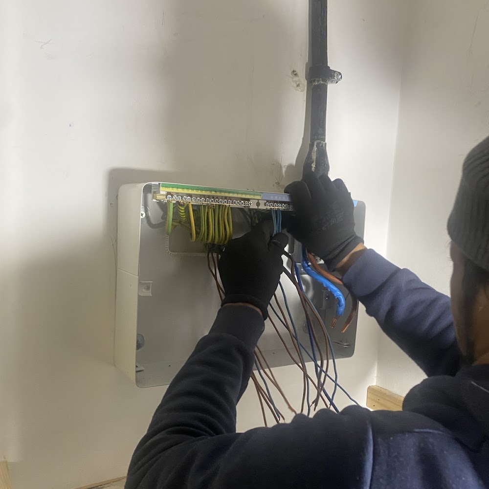 24 Hour Emergency Electrician - London