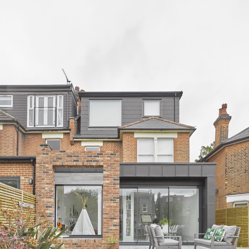 Toynbee Associates Ltd - London