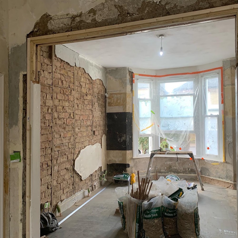 Mcoatings Limited - Plastering and Rendering Team