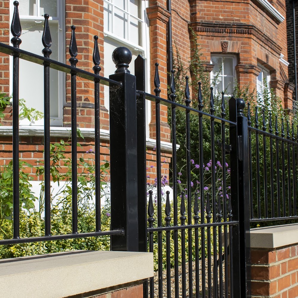 The London Front Garden Company