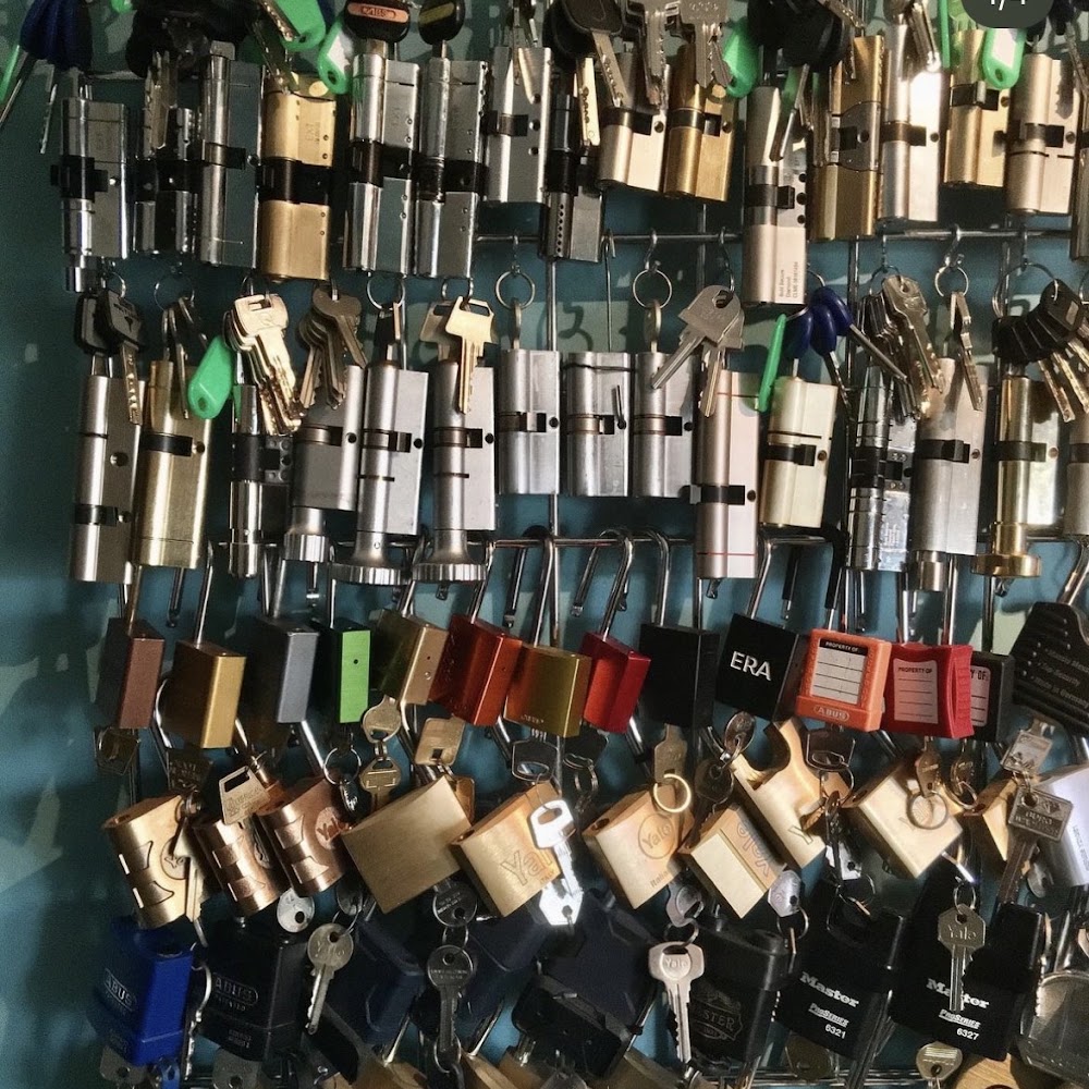 LockLotus Locksmiths