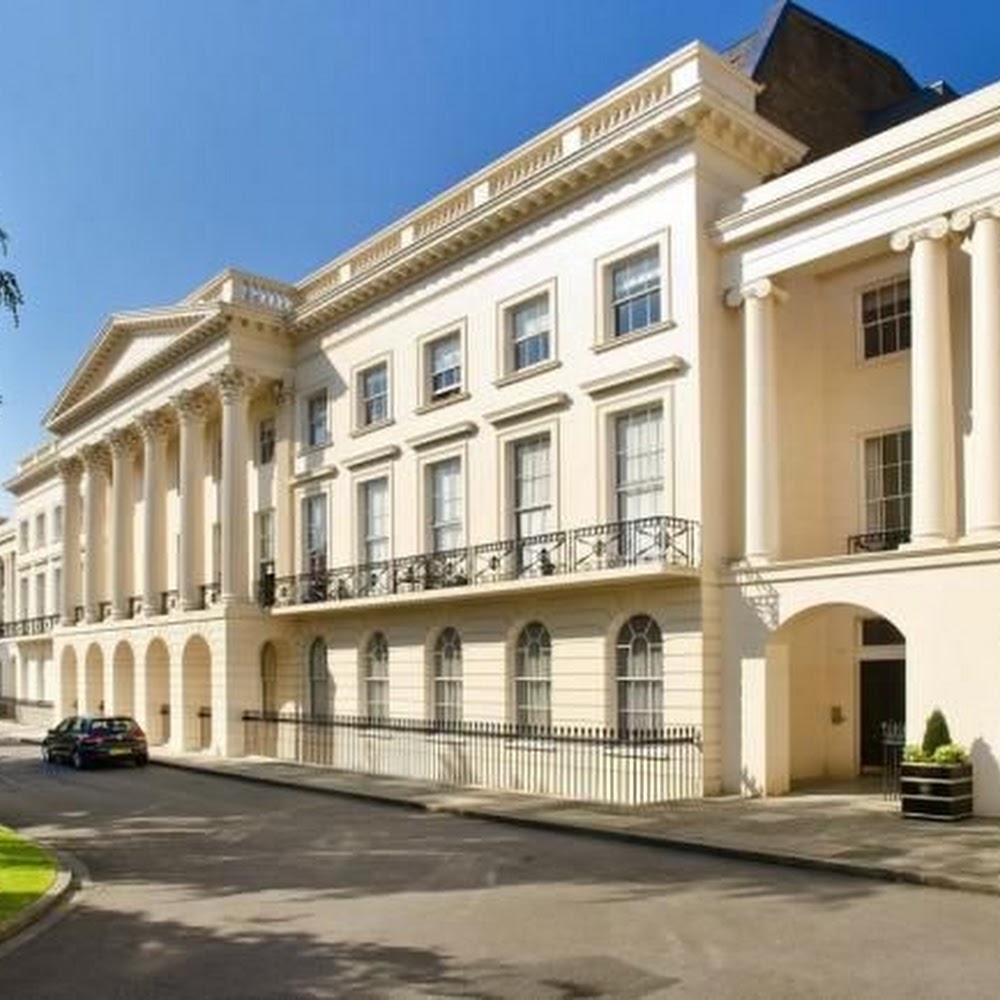 David Cooper Associates Chartered Surveyors (Central London Office)