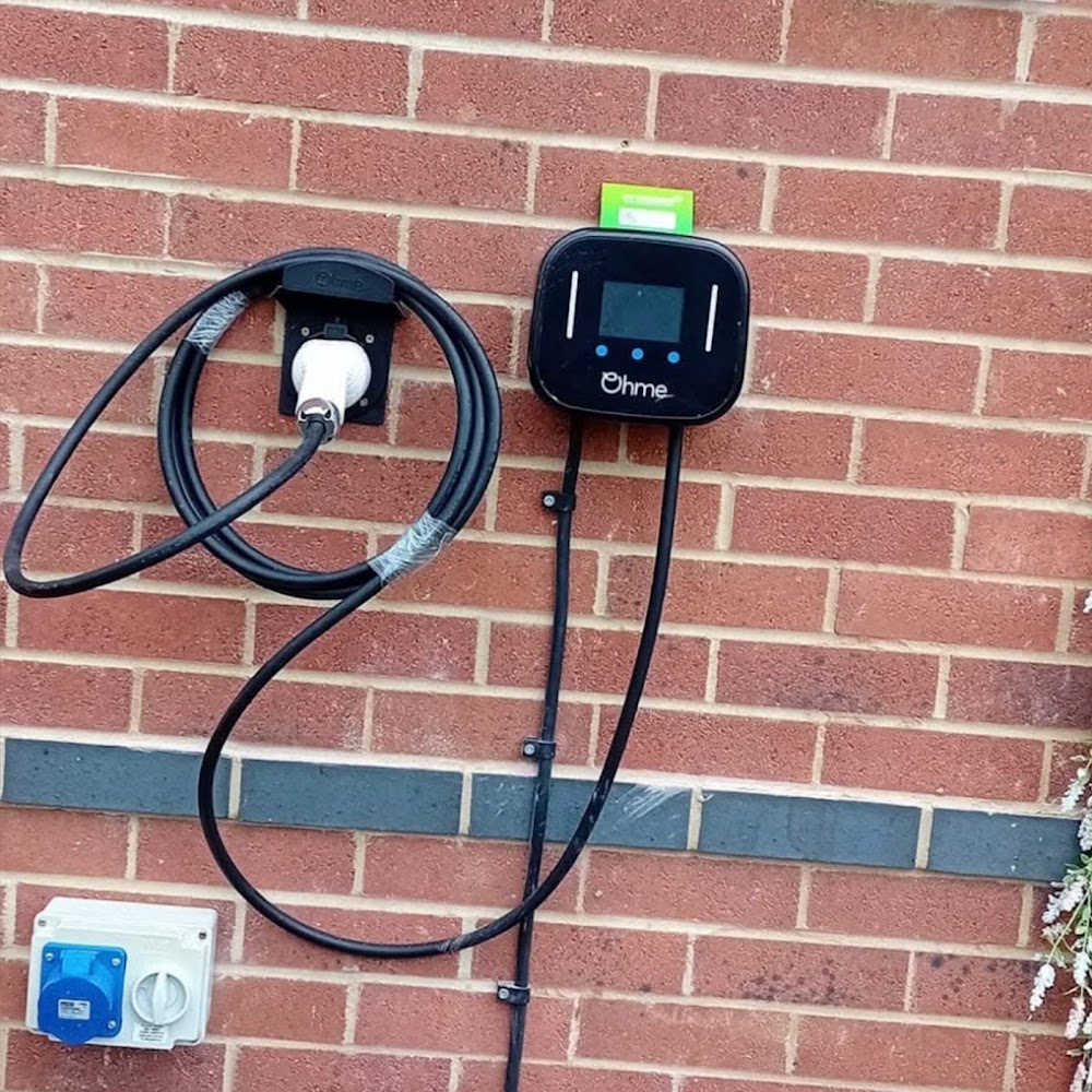 Man Electrical Service