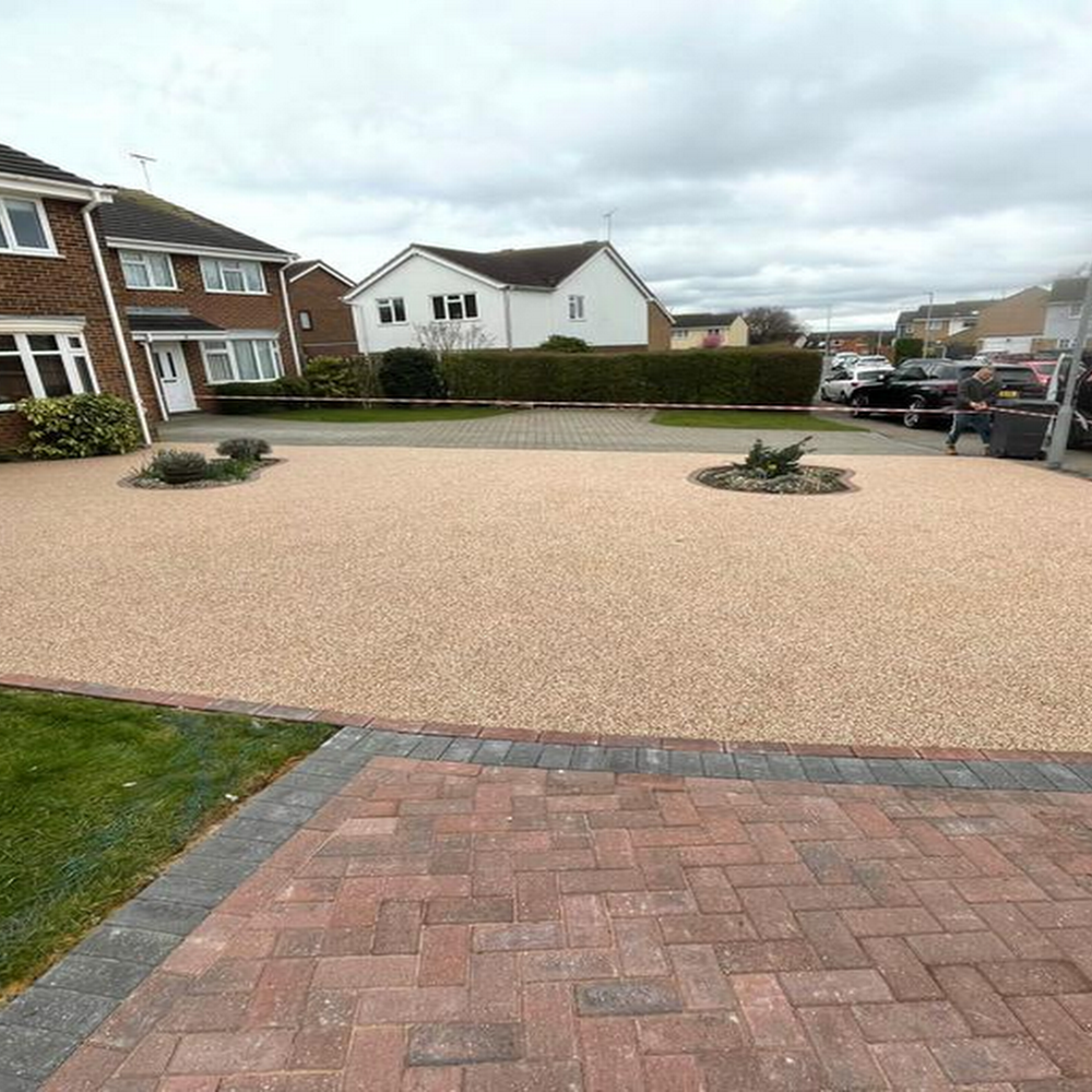 Avenue Driveways