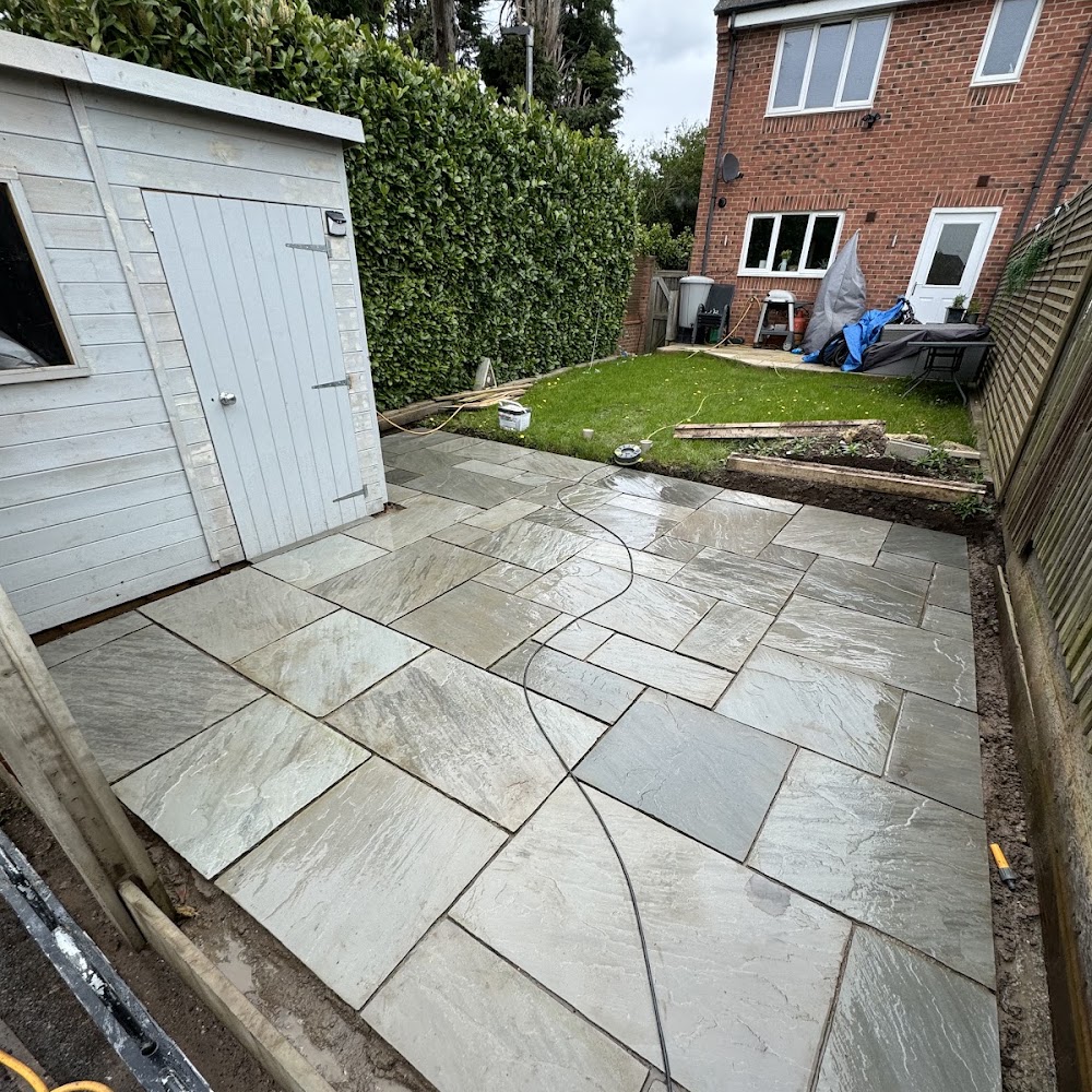 M&M Landscaping & Paving Ltd