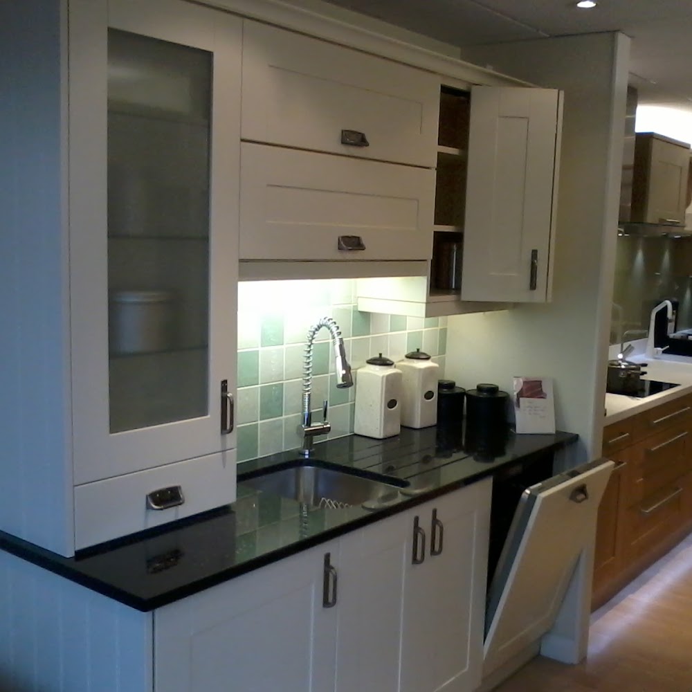 Wentworth kitchens and bathrooms Woodland interiors limited