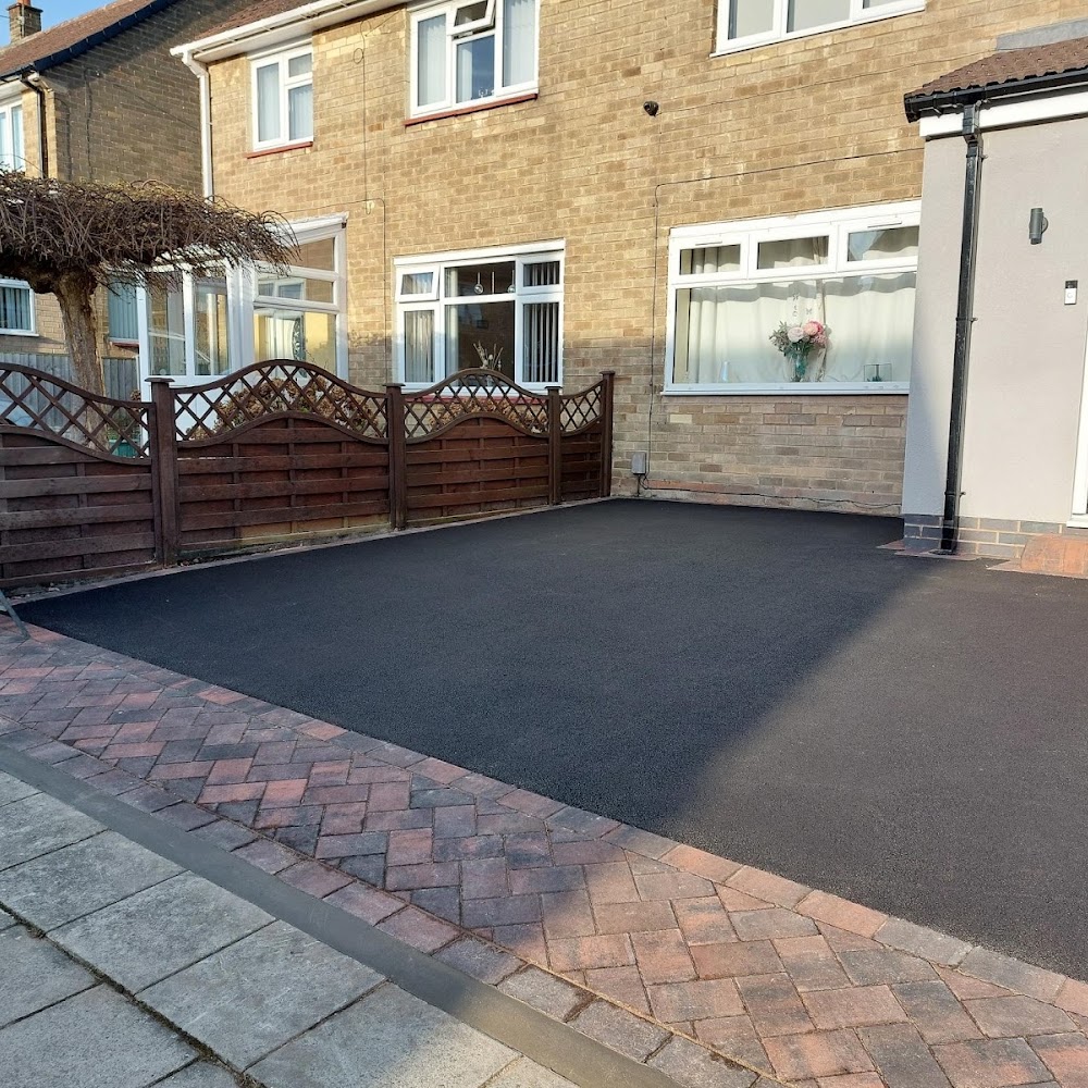 Advanced Patios & Paving