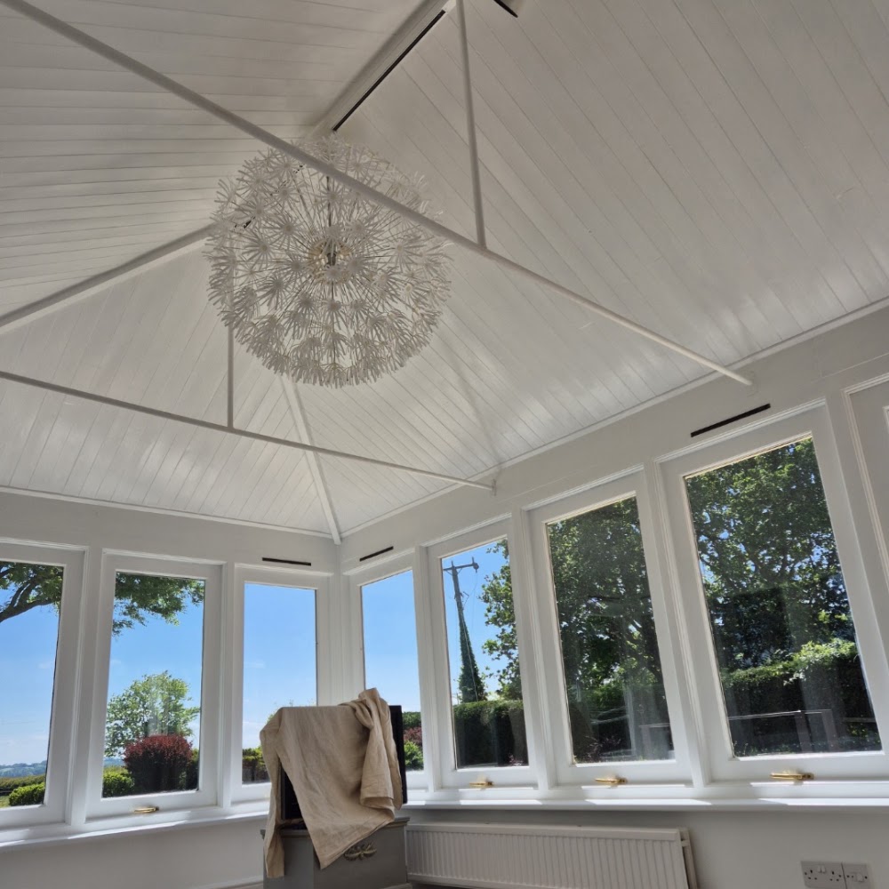 MJR DECORATING LTD