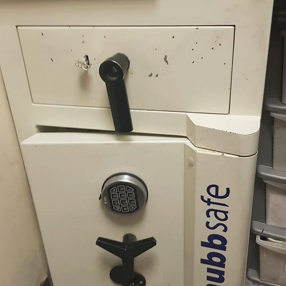 Alan Morgan Master Locksmiths