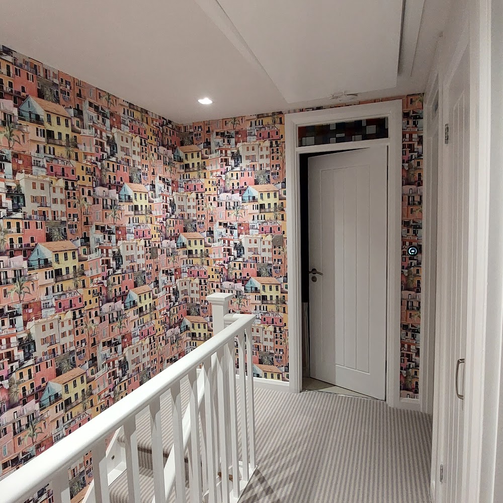 EPIU PAINTING AND DECORATING