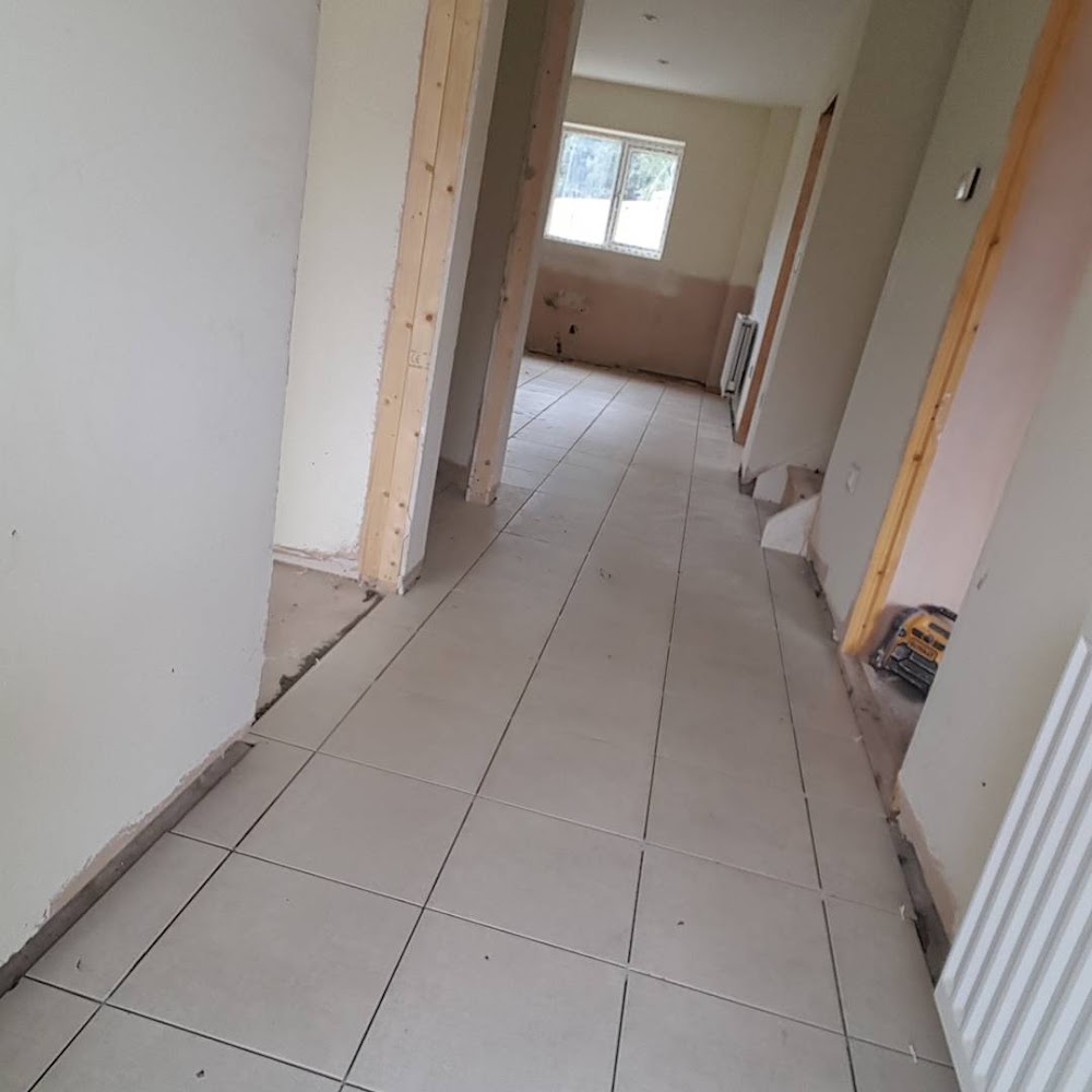 J & M Tiling