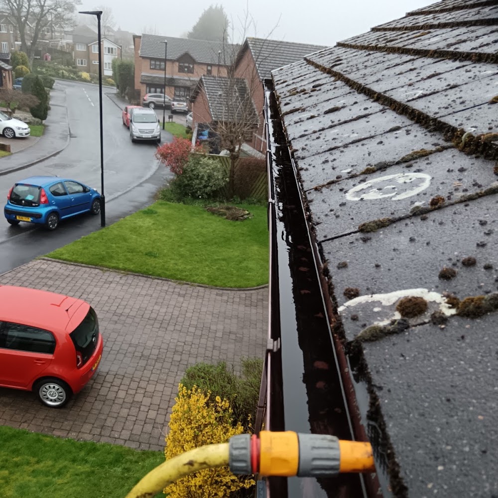 Matt's Gutter Cleaning