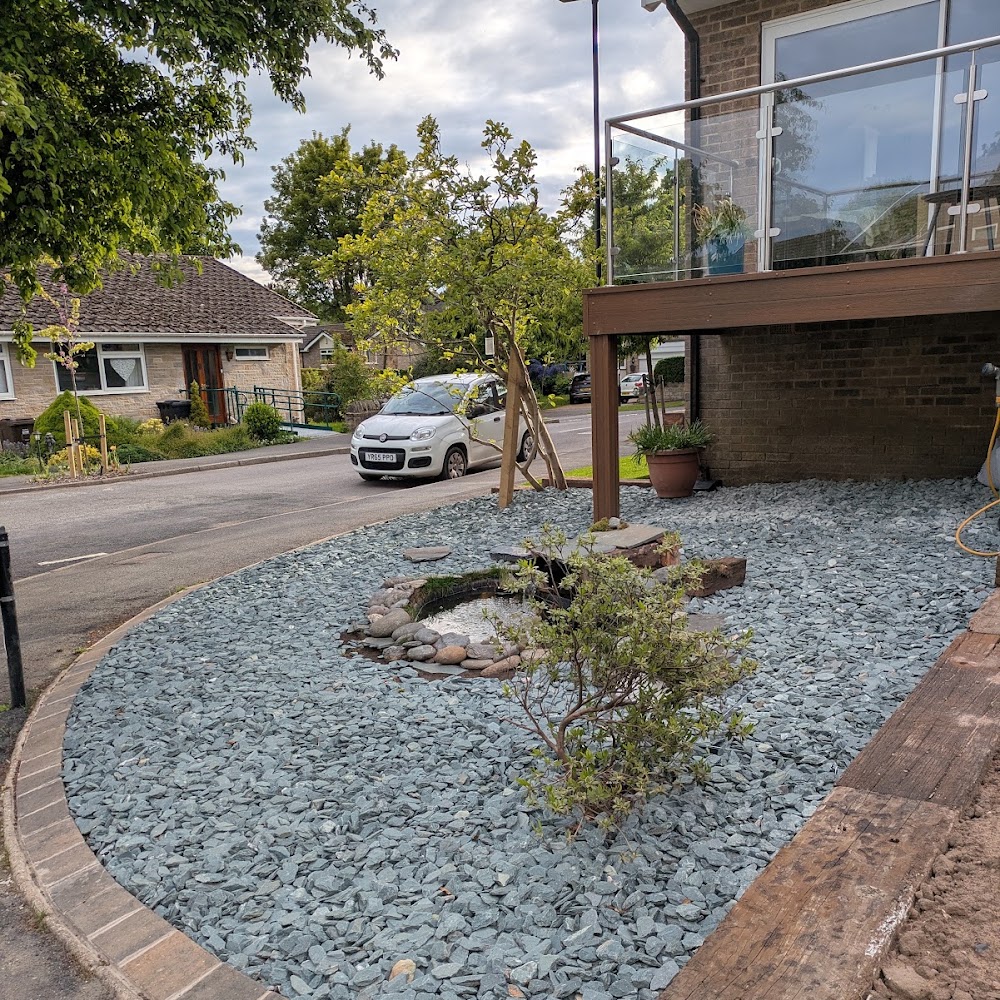 Bob Hoyland & Son Paving, wall and landscaping