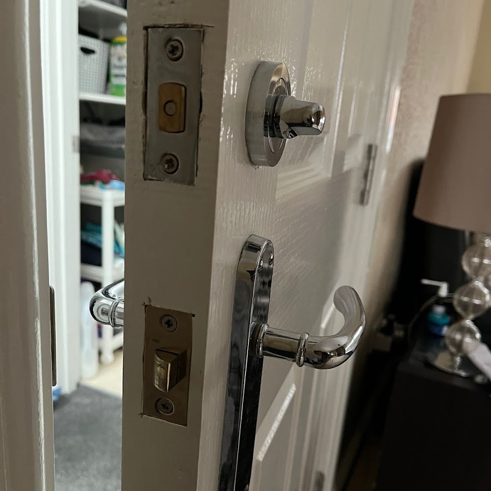 React Locksmiths