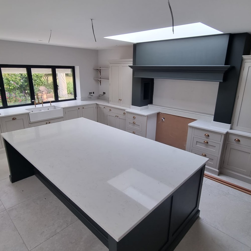 Well_Dan Decorating, Kitchens & Bathrooms