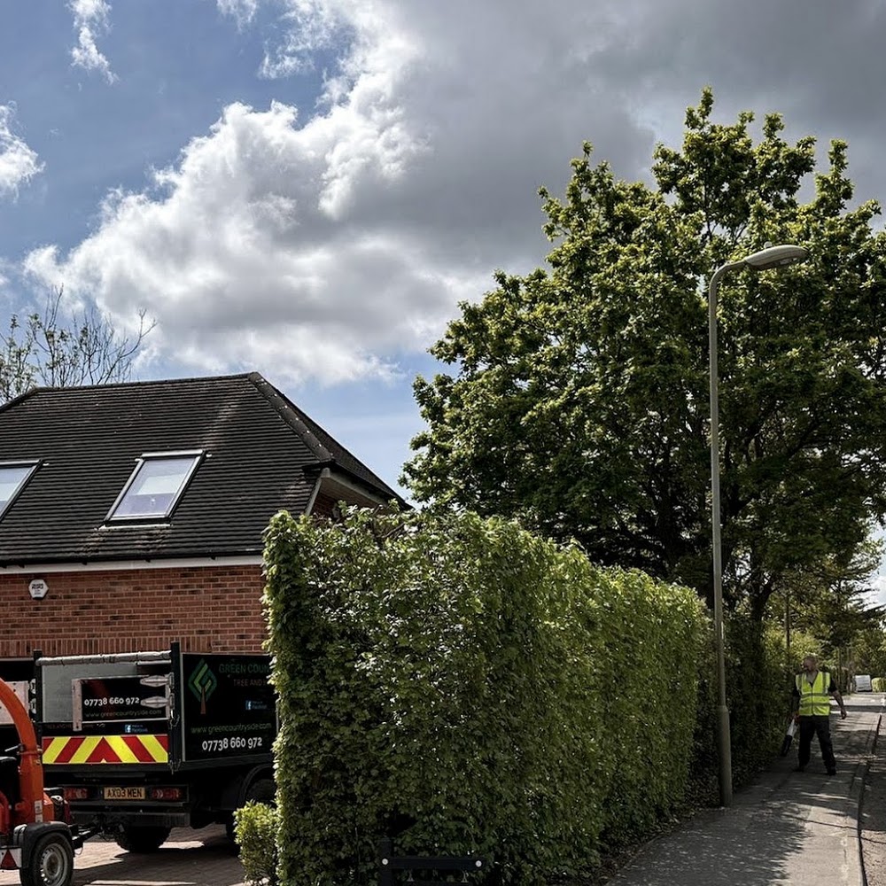 Green Countryside Tree and Hedge Care