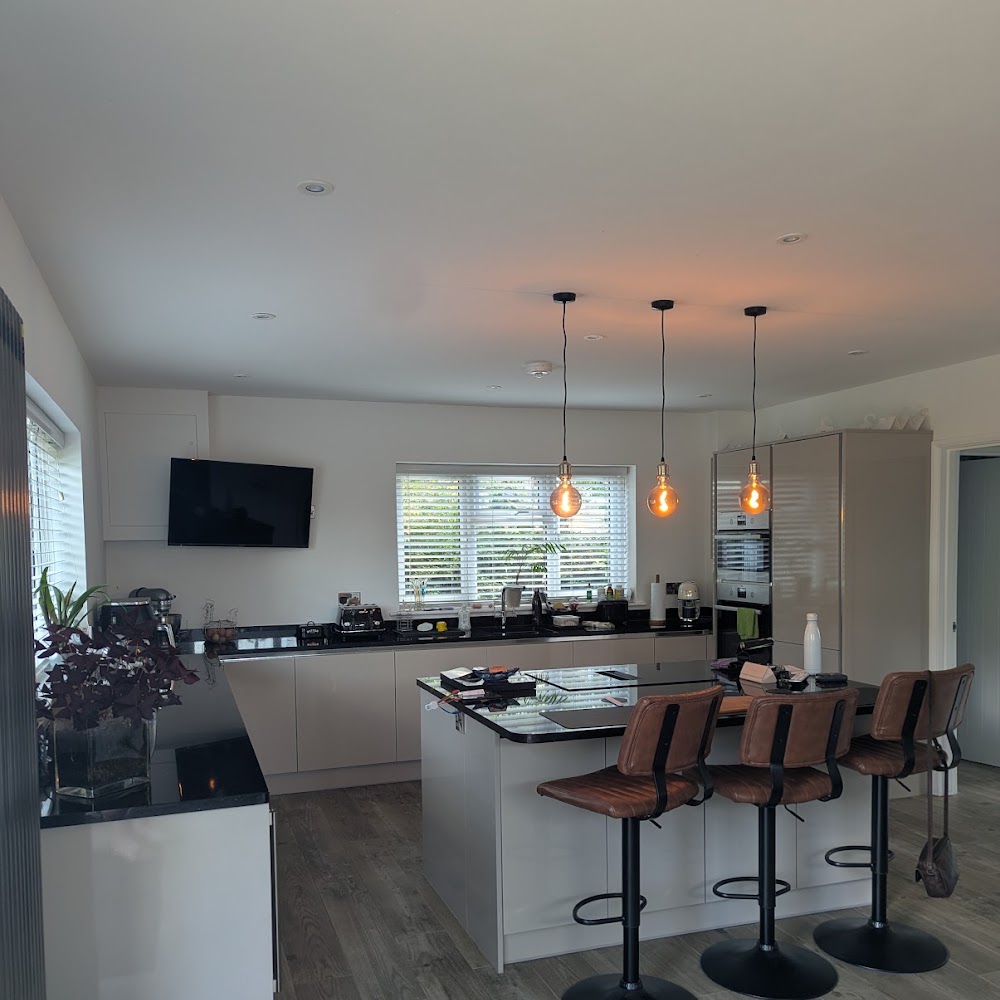 HE Building & Interior Services
