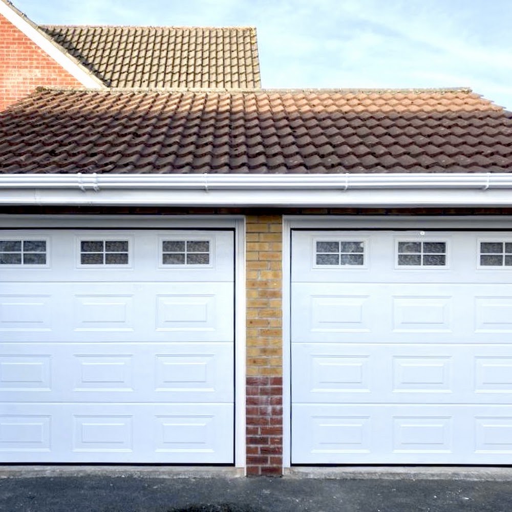 AC GARAGE DOORS - SHOWROOM