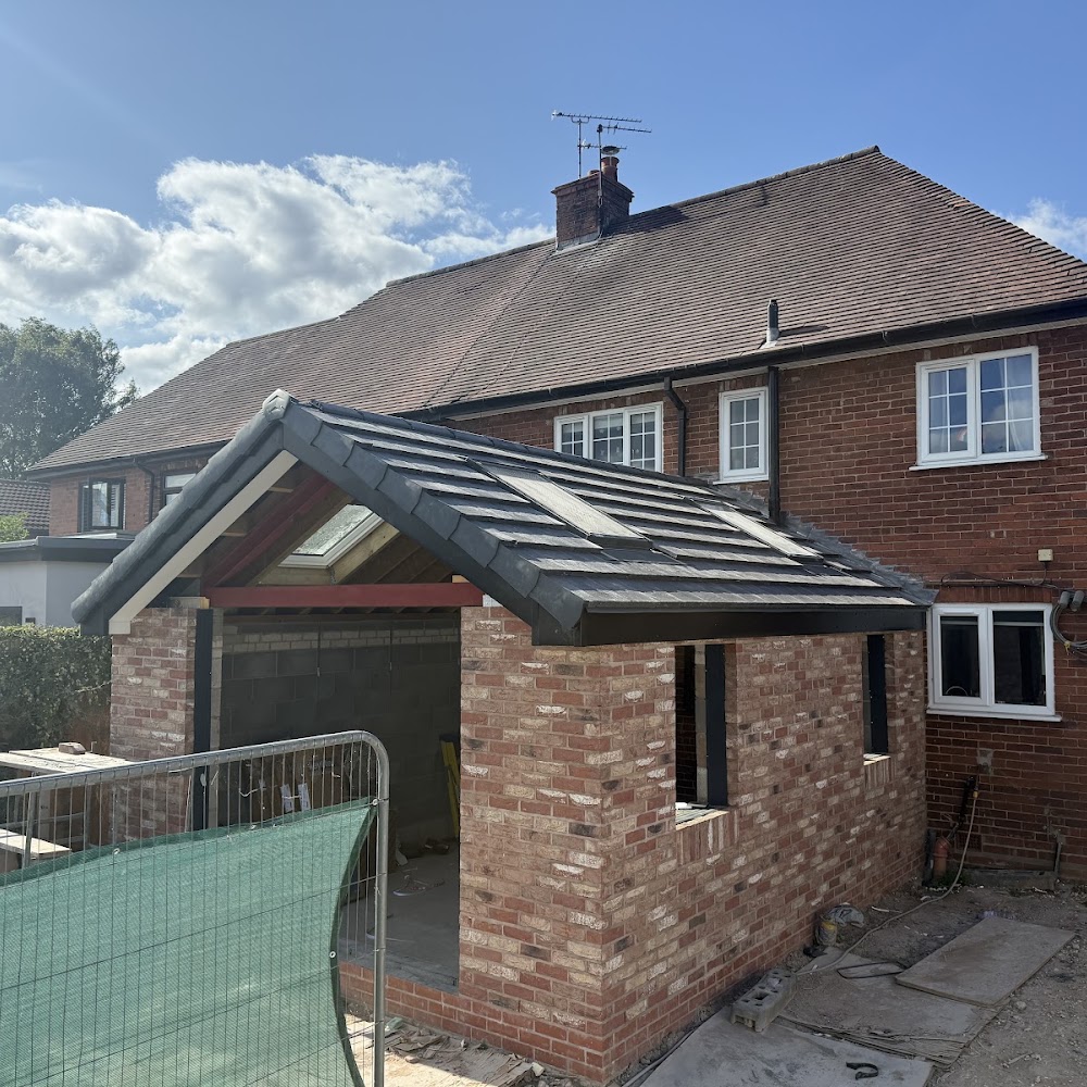A Pritchard’s roofing repair service